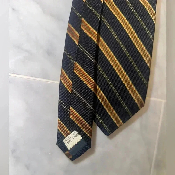 Jos. A. Bank Signature Collection Men’s Striped Silk Tie – Brown & Yellow - Picture 3 of 7